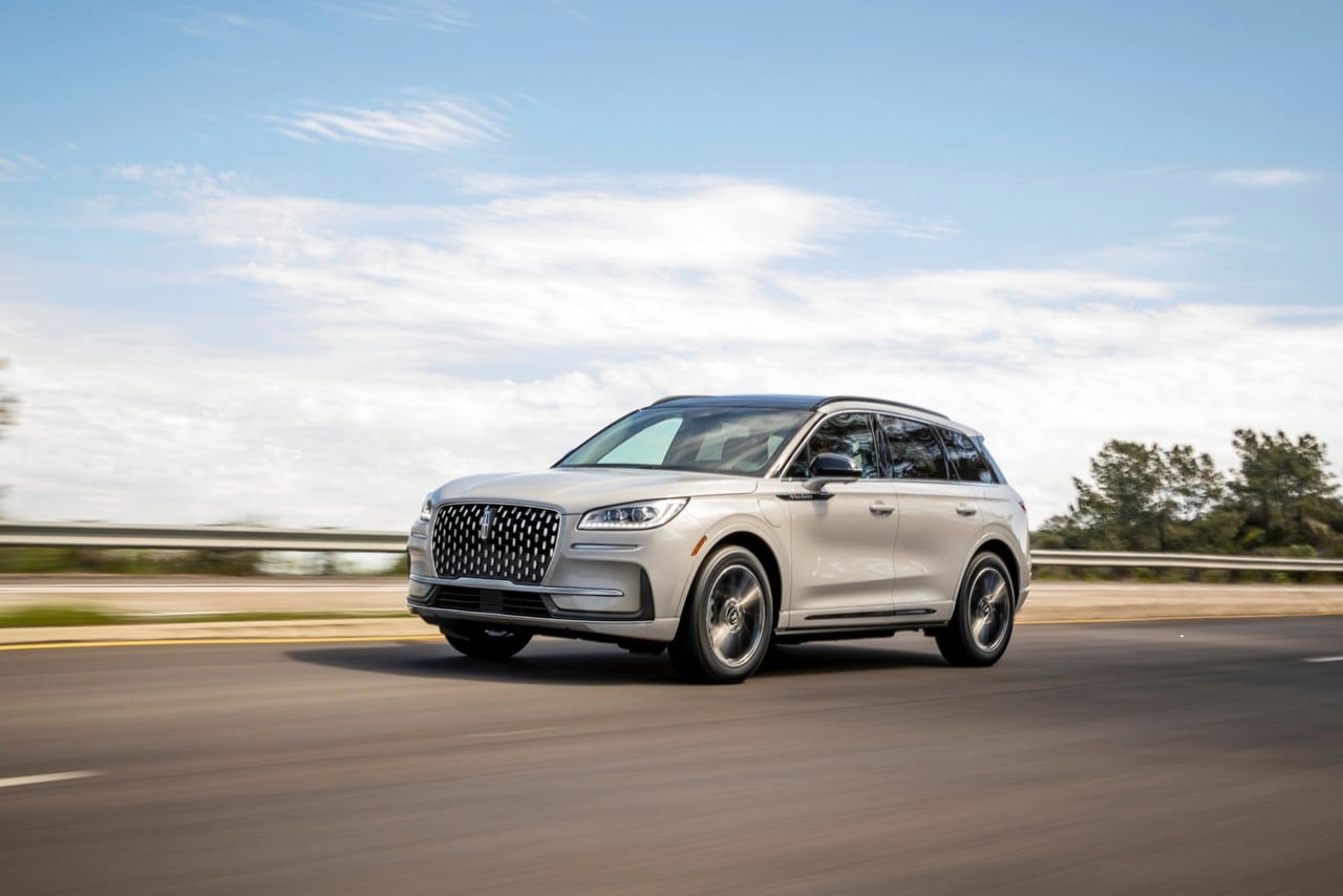 2025 Lincoln Corsair® shown here